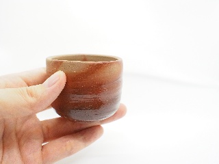 お酒を楽しもう！酒器による味の違いとは！？選び方のポイント！